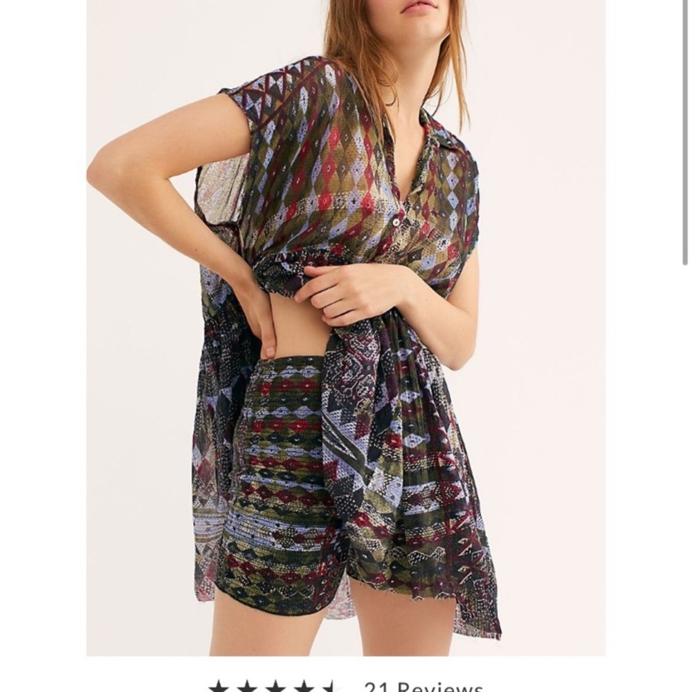 Looking to buy fp one Zella tunic med or lg w or w/o shorts